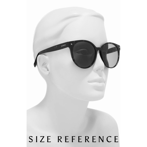 VALENTINO ROCKSTUD DETAIL SUNGLASSES WITH CASE - Picture 9 of 9